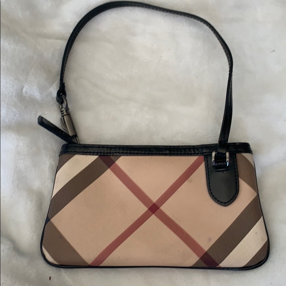 Burberry small change purse